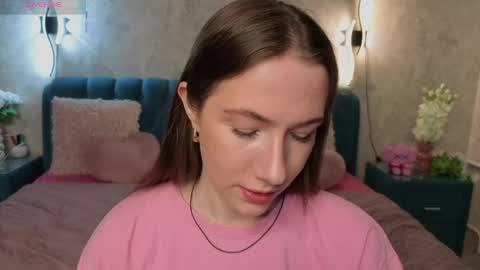 Josie Manesi online show from 03.02.26