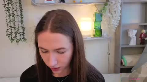 Josie Manesi online show from 08.01.26