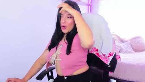 Snapshot of celeste_bonnet1 chatting on 11.20.25 celeste_bonnet1 online show from 11.20.25