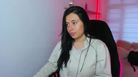 Snapshot of celeste_bonnet1 chatting on 11.28.25 celeste_bonnet1 online show from 11.28.25