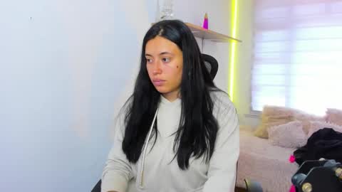 Snapshot of celeste_bonnet1 chatting on 11.29.25 celeste_bonnet1 online show from 11.29.25