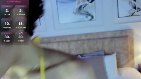 Snapshot of celeste_collinss_ chatting on 12.05.25 celeste online show from 12.05.25