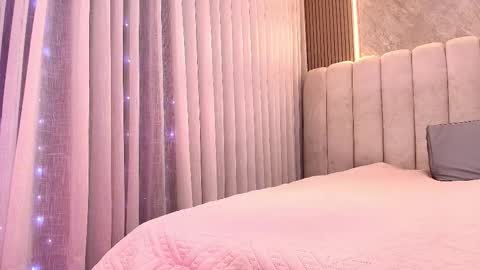 Snapshot of celeste_moonx chatting on 01.08.26 Celeste online show from 01.08.26