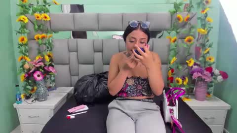 Snapshot of celeste_owen18 chatting on 12.24.24 celeste owen18 online show from 12.24.24