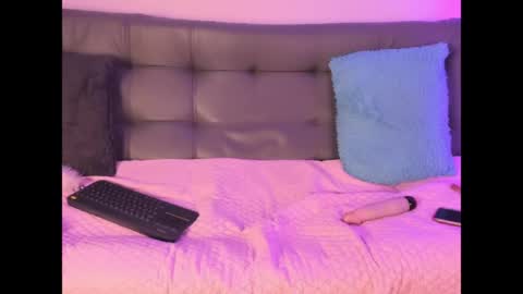 celeste_sky0 online show from 04.22.26