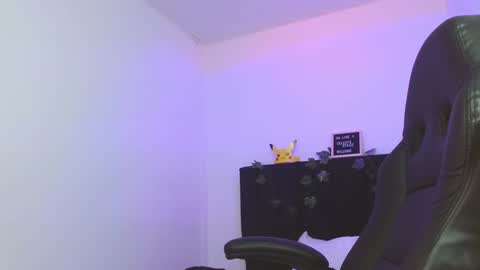 celesteayase online show from 01.25.25