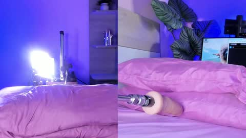 Snapshot of celesterabbit chatting on 12.24.24 The girl of your eyes online show from 12.24.24