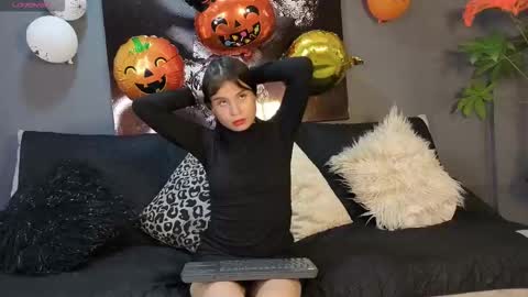 Snapshot of celestesecret chatting on 11.02.25 Sara online show from 11.02.25