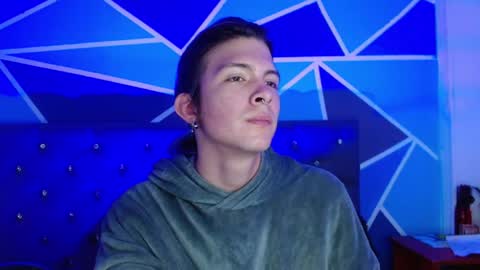 I am Valentinn online show from 10.28.25