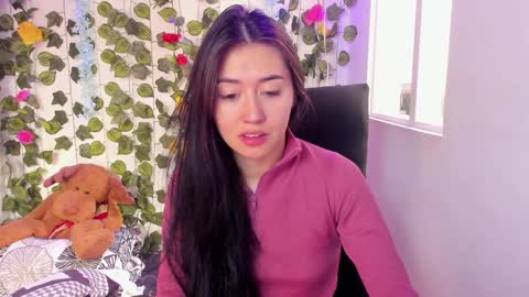 Snapshot of celestinepurple chatting on 01.08.25 Celestineeeeee online show from 01.08.25