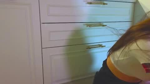 Snapshot of celinassa chatting on 11.24.25 Aneli online show from 11.24.25