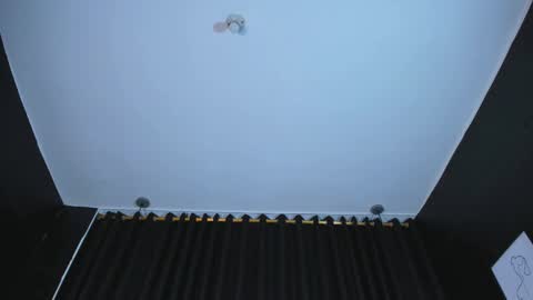 Snapshot of celinayhanck chatting on 03.02.25 CelinaYHanck online show from 03.02.25