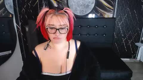 Snapshot of cerecita_02 chatting on 07.16.26 Cerecita online show from 07.16.26