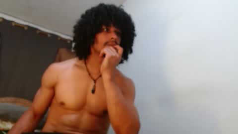 Snapshot of cesar_master_ chatting on 10.22.25 cesar_master_ online show from 10.22.25