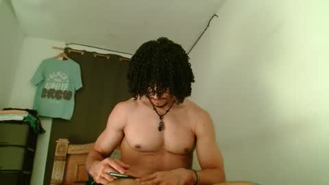 Snapshot of cesar_master_ chatting on 11.30.25 cesar_master_ online show from 11.30.25