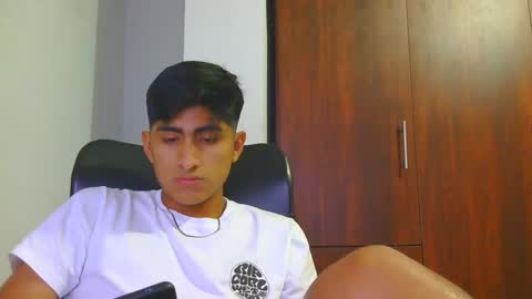 Snapshot of cesarex148 chatting on 12.12.24 Cesar online show from 12.12.24