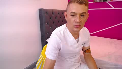 Cesirry online show from 07.04.26