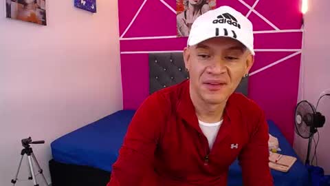 Cesirry online show from 07.22.26