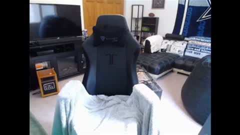 Snapshot of cessprinn chatting on 12.26.24 Marie online show from 12.26.24