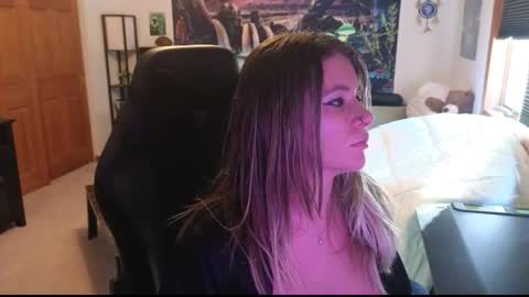 Snapshot of cessprinn chatting on 02.04.26 Marie online show from 02.04.26