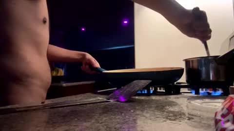 Snapshot of cezarthebreeder chatting on 03.07.26 cezarthebreeder online show from 03.07.26