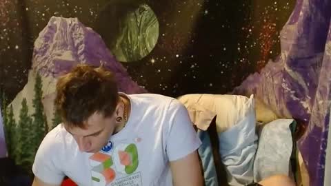 Snapshot of cguffey2284 chatting on 01.07.25 cguffey2284 online show from 01.07.25