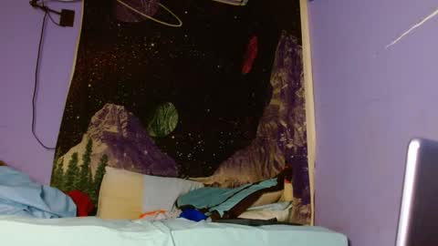 Snapshot of cguffey2284 chatting on 01.07.25 cguffey2284 online show from 01.07.25