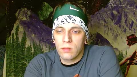 Snapshot of cguffey2284 chatting on 01.15.25 cguffey2284 online show from 01.15.25