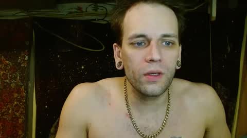 Snapshot of cguffey2284 chatting on 01.29.25 cguffey2284 online show from 01.29.25