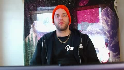 Snapshot of cguffey2284 chatting on 02.04.25 cguffey2284 online show from 02.04.25