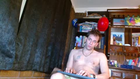 Snapshot of cguffey2284 chatting on 03.02.25 cguffey2284 online show from 03.02.25