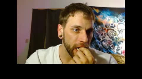 Snapshot of cguffey2284 chatting on 11.06.25 cguffey2284 online show from 11.06.25