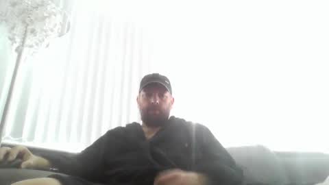 ch33ky85 online show from 03.18.26