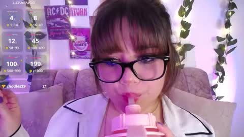 Snapshot of chaarlotte_1 chatting on 10.18.25 charlotte online show from 10.18.25