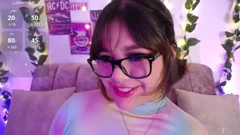 Snapshot of chaarlotte_1 chatting on 10.27.25 charlotte online show from 10.27.25