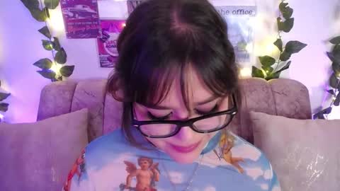 Snapshot of chaarlotte_1 chatting on 12.13.25 charlotte online show from 12.13.25