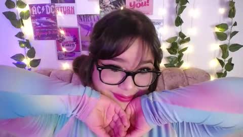 Snapshot of chaarlotte_1 chatting on 12.16.25 charlotte online show from 12.16.25