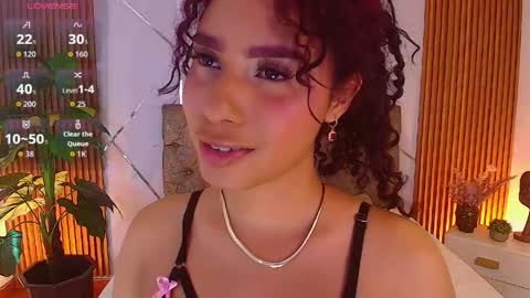 CHAARLOTTEE online show from 05.06.26