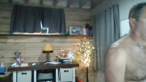 chadmichaell online show from 05.08.26