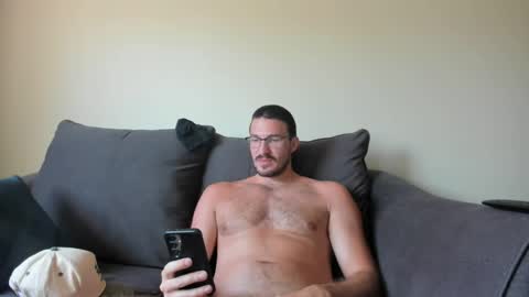 Snapshot of chadpowerz chatting on 07.13.26 Lydong online show from 07.13.26