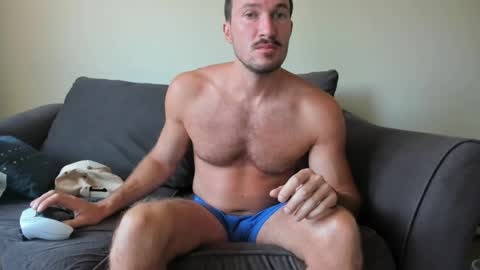 Snapshot of chadpowerz chatting on 07.19.26 Lydong online show from 07.19.26