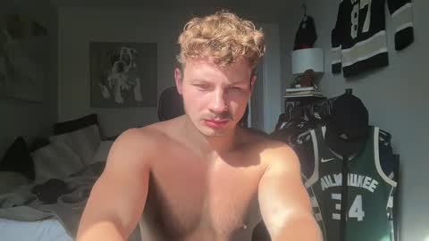 ChadTitan online show from 09.08.25