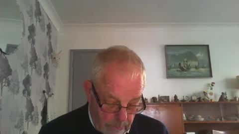 Champers online show from 01.11.25