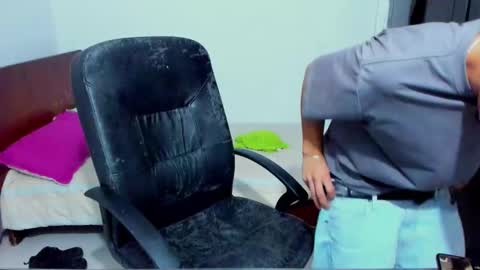 Snapshot of chandler_kenji chatting on 02.01.26 Kenji online show from 02.01.26