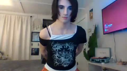 chanel2002 online show from 03.08.25