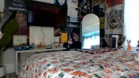 chanel2002 online show from 11.24.25