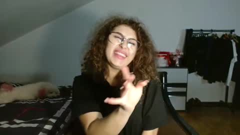 Snapshot of chanelis069 chatting on 01.07.25 Stephanieblisss online show from 01.07.25