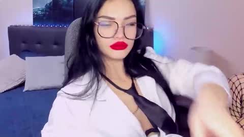 Snapshot of chaneljem chatting on 11.11.25 chaneljem online show from 11.11.25