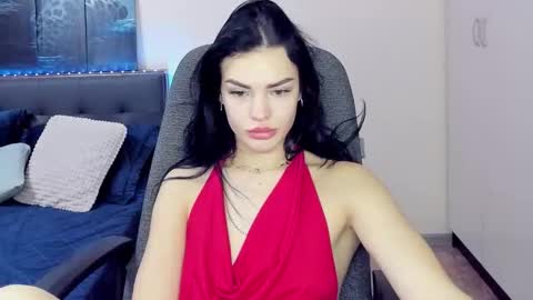 Snapshot of chaneljem chatting on 11.18.25 chaneljem online show from 11.18.25