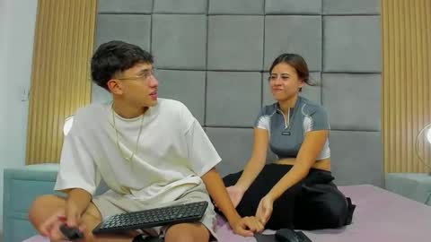 Chanellandmax online show from 11.19.25